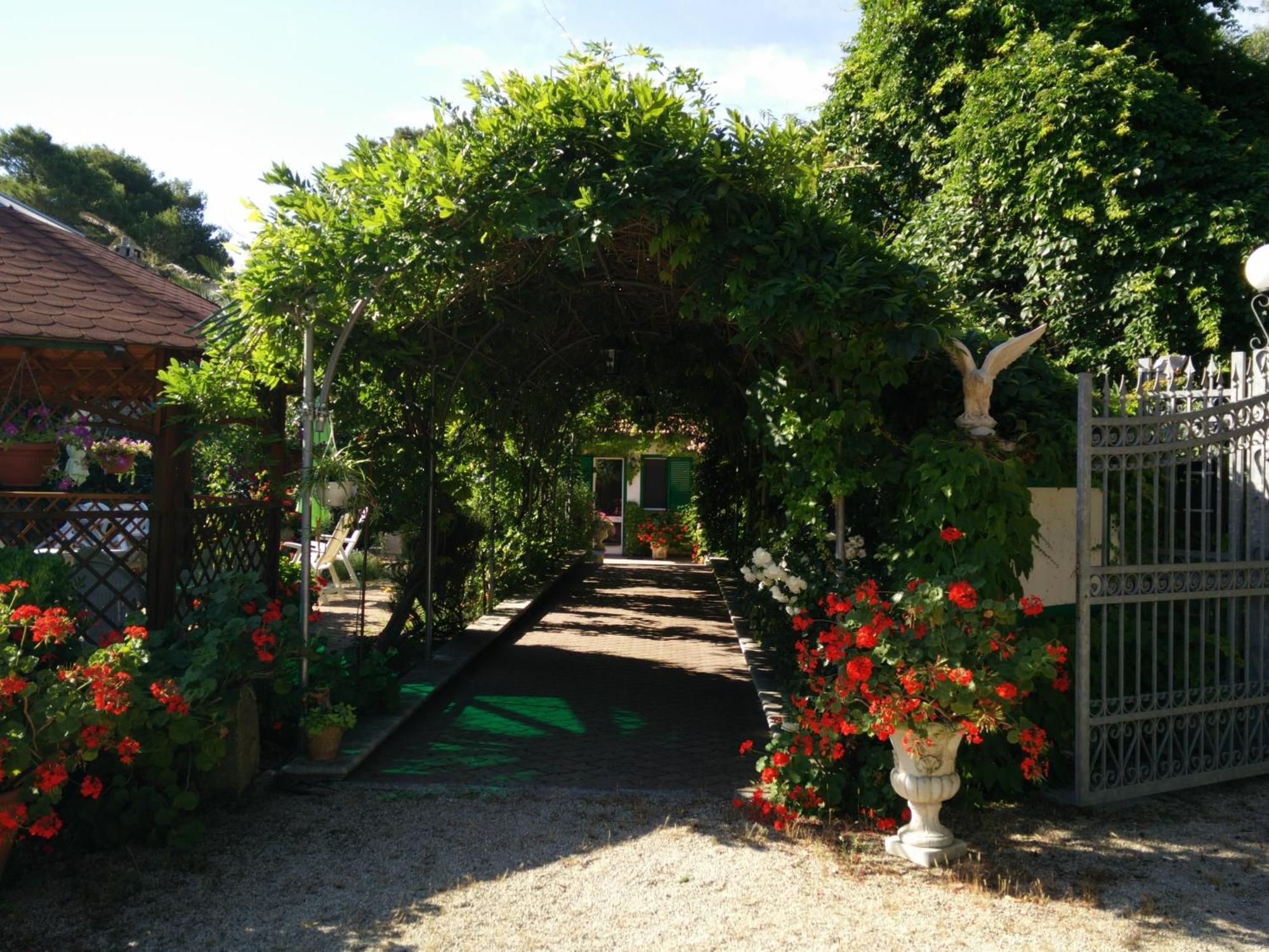 Residenza Villa I Nidi Santa Caterina  Esterno foto